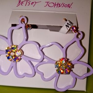 Betsey Johnson Lilac Flower Earrings.  NWT